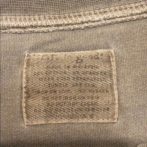 Life Is Good Gray Sweatshirt - Picture 4 of 4